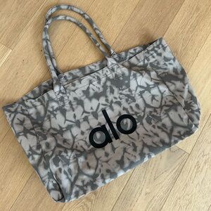 ALO tote bag - never used